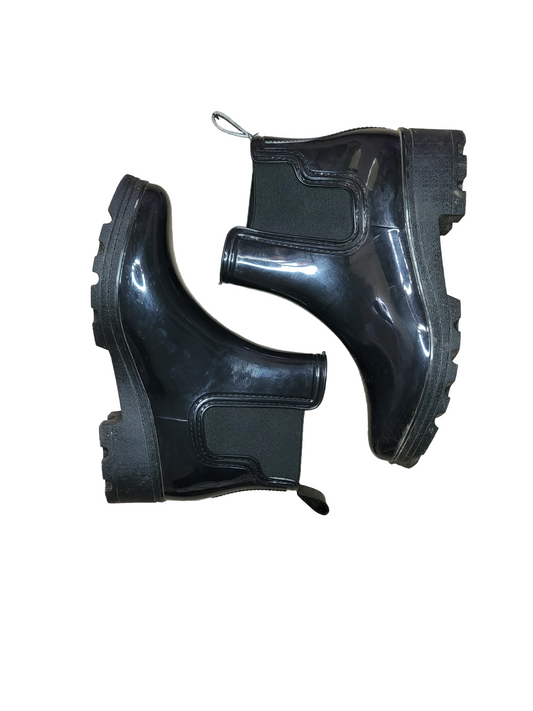 Black Rubber Sole Boot | Size 8