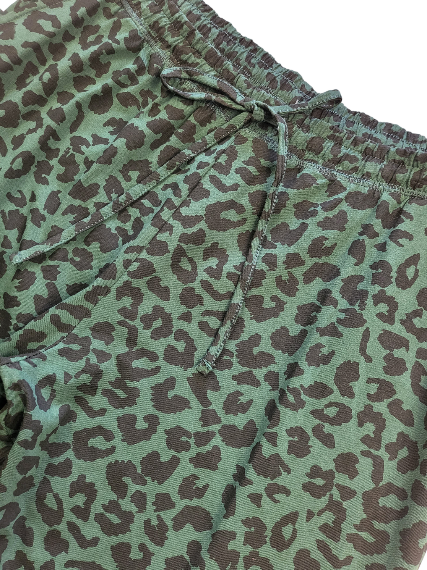 BNWT Green Leopard Elastic Waist Lounge Pant | Size Large