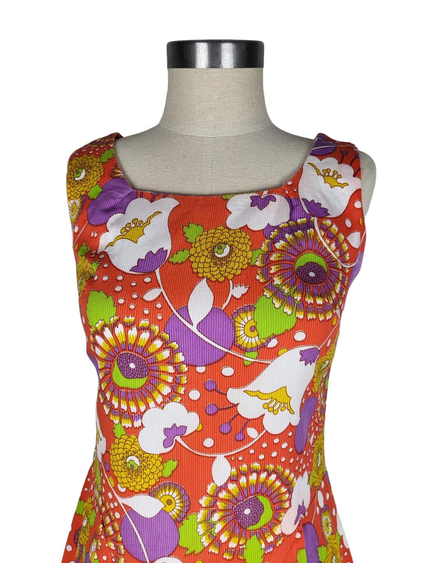 Vintage Sleeveless Vibrant Fitted Dress | Size 08