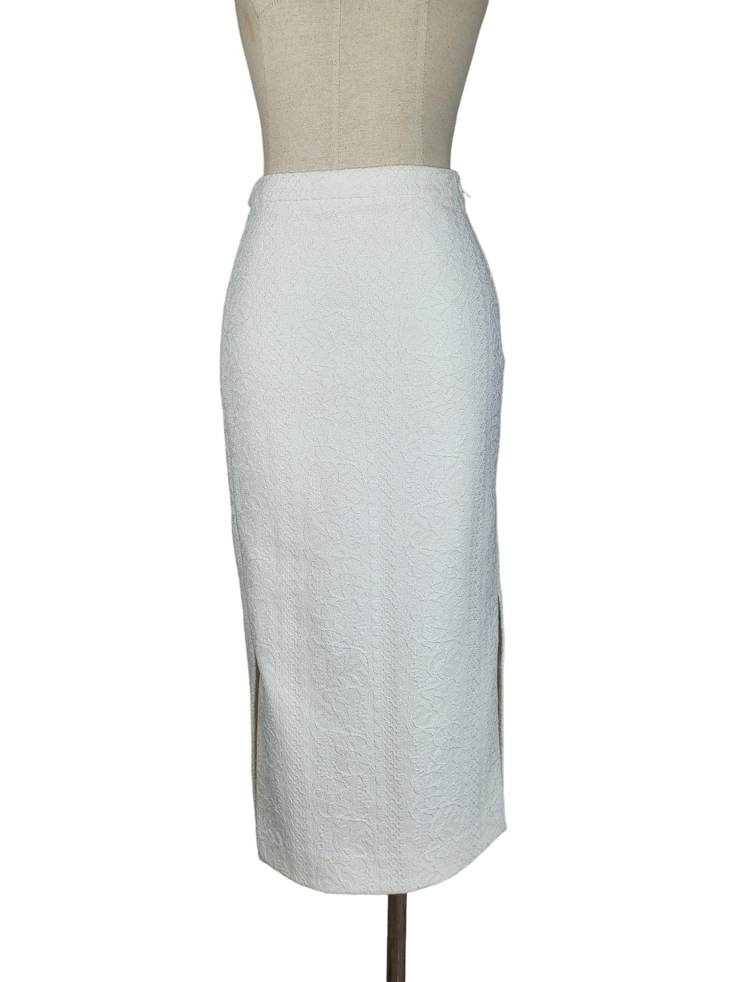 Scanlan Theodore White Lace Silk Lined Pencil Skirt | Size 10