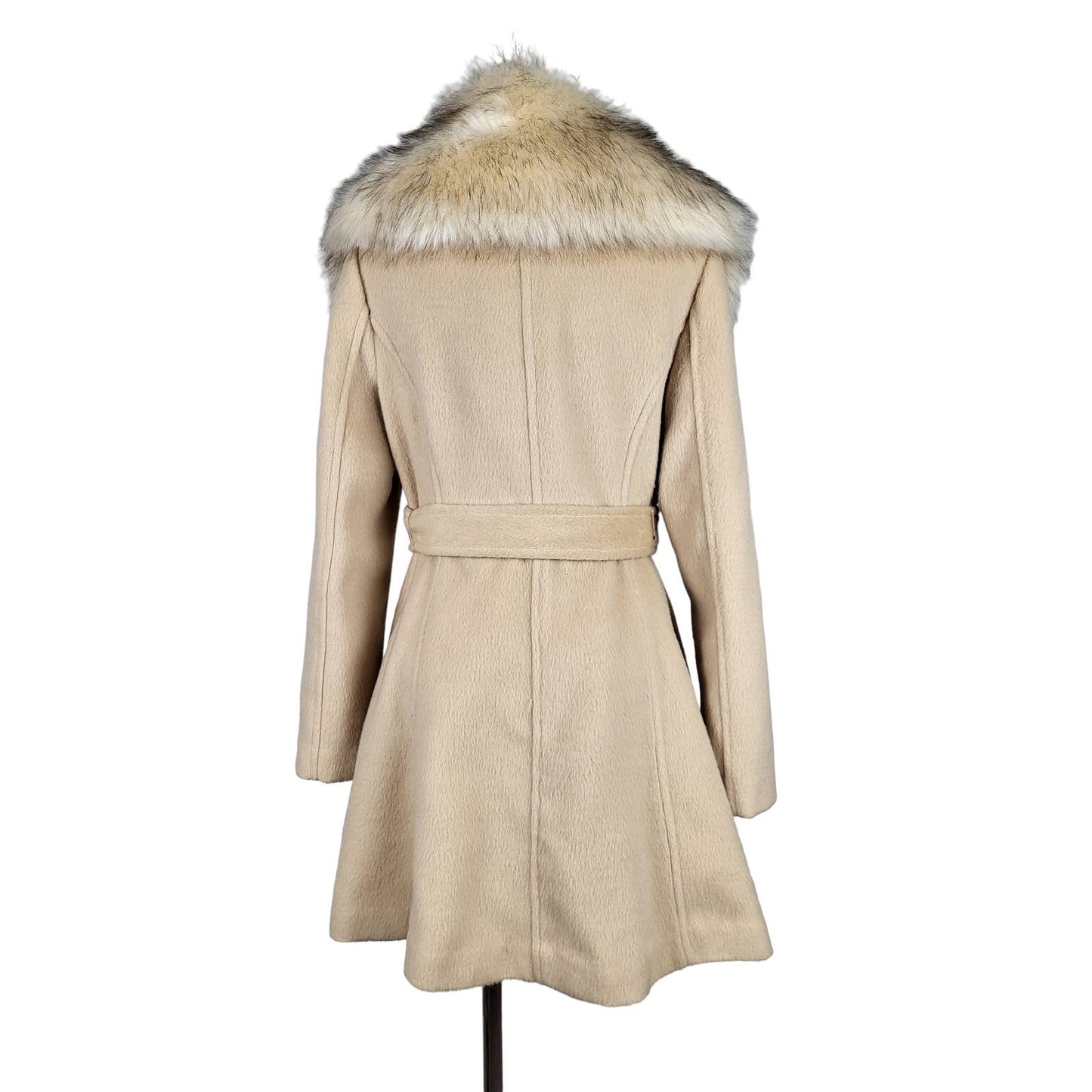 BNWT Beige Fur Collar Coat | Size 12