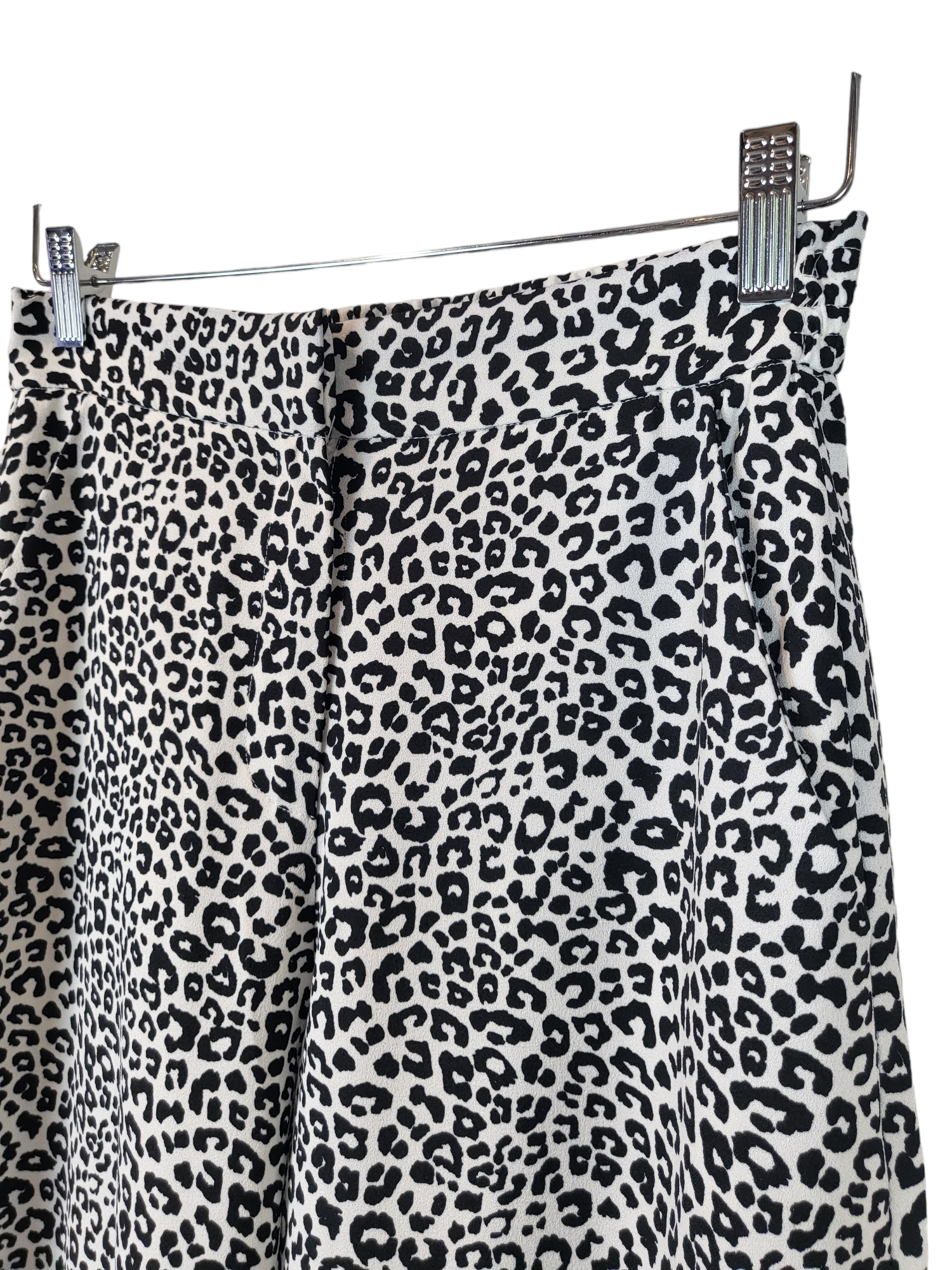 Leopard Wide Leg Pant, front waist view